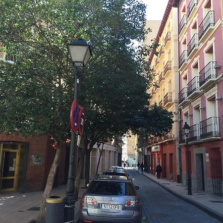 Apartamentos Auhabitat Zaragoza, Edificio De Apartamentos Turisticos 外观 照片
