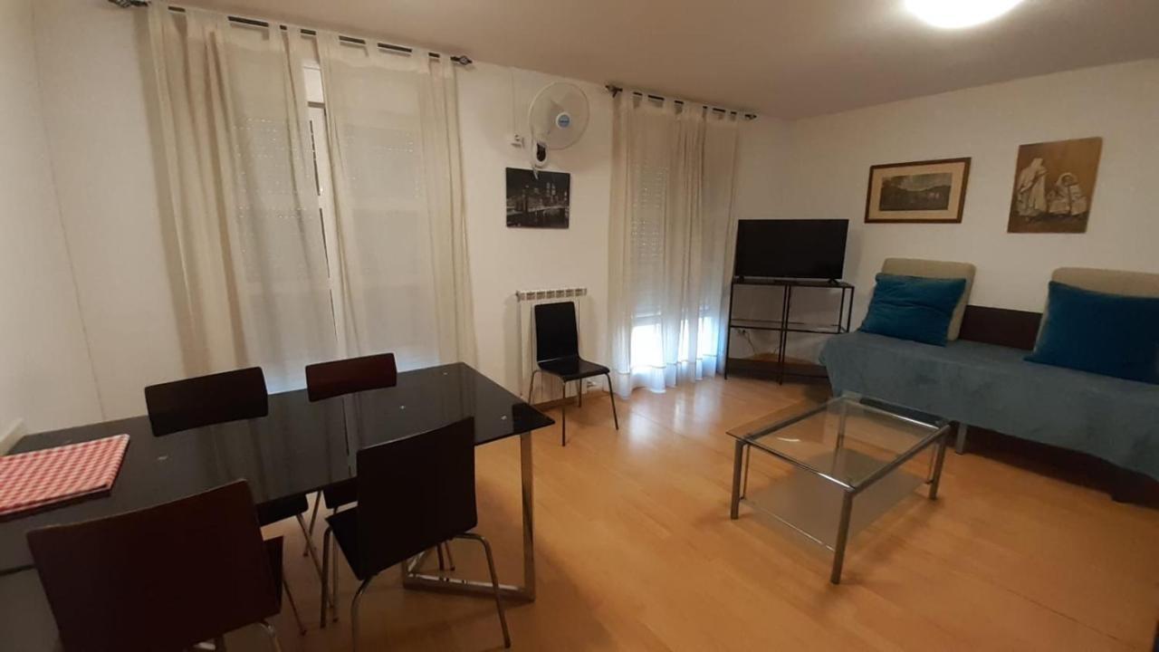 Apartamentos Auhabitat Zaragoza, Edificio De Apartamentos Turisticos 外观 照片