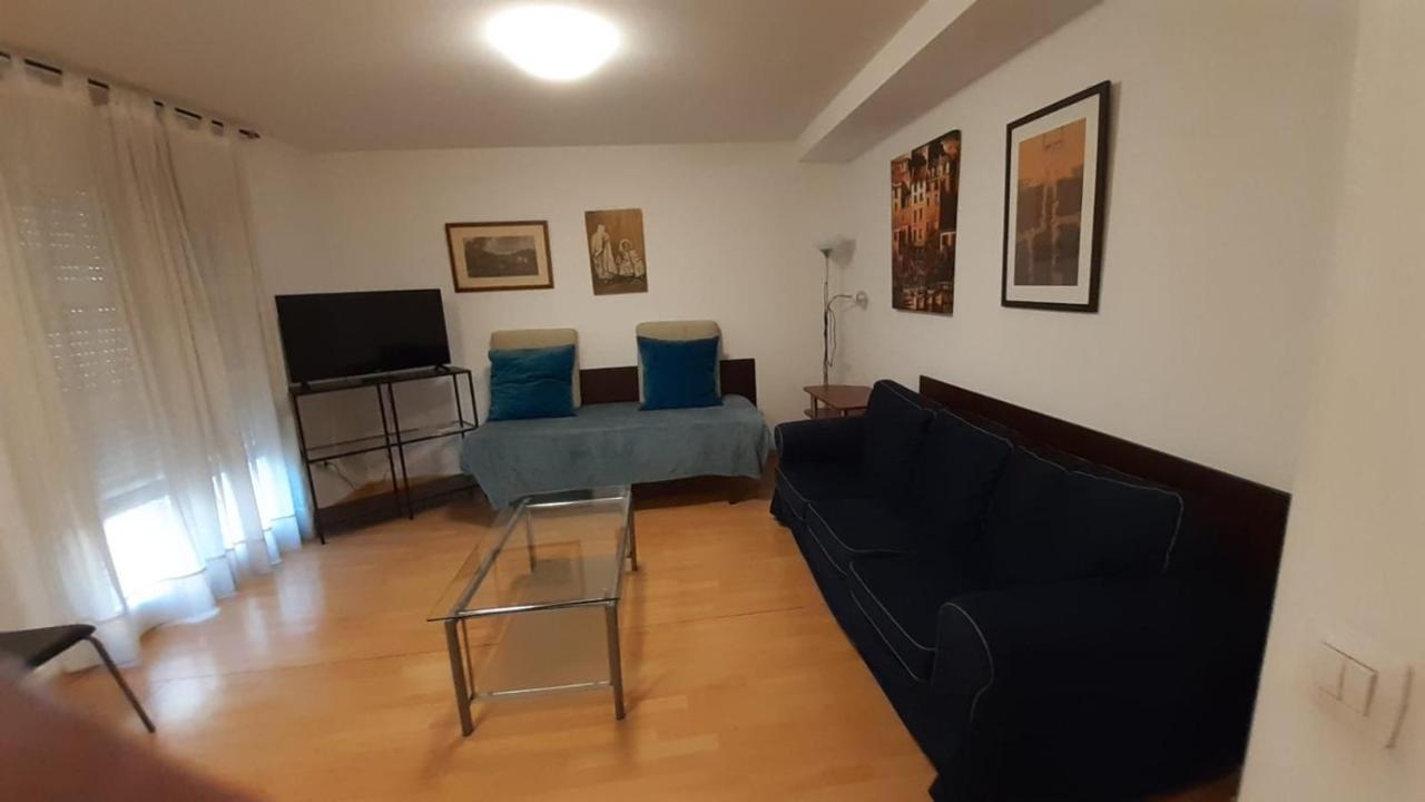Apartamentos Auhabitat Zaragoza, Edificio De Apartamentos Turisticos 外观 照片