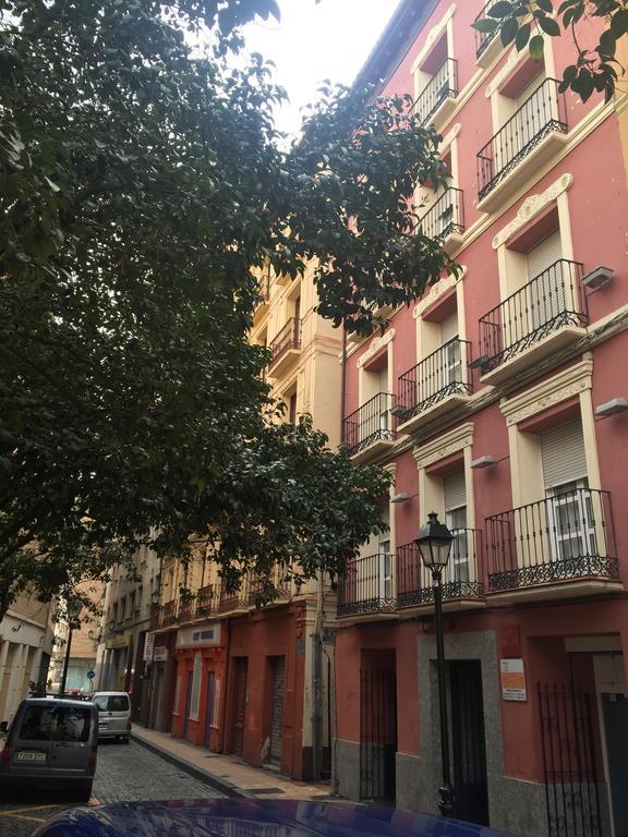 Apartamentos Auhabitat Zaragoza, Edificio De Apartamentos Turisticos 外观 照片