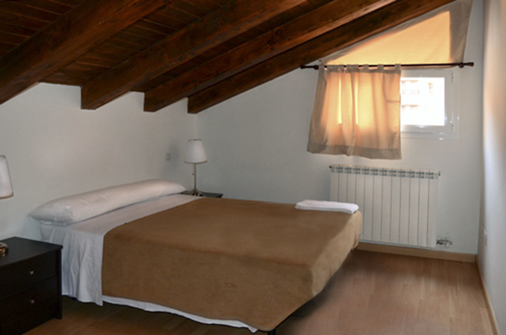 Apartamentos Auhabitat Zaragoza, Edificio De Apartamentos Turisticos 外观 照片