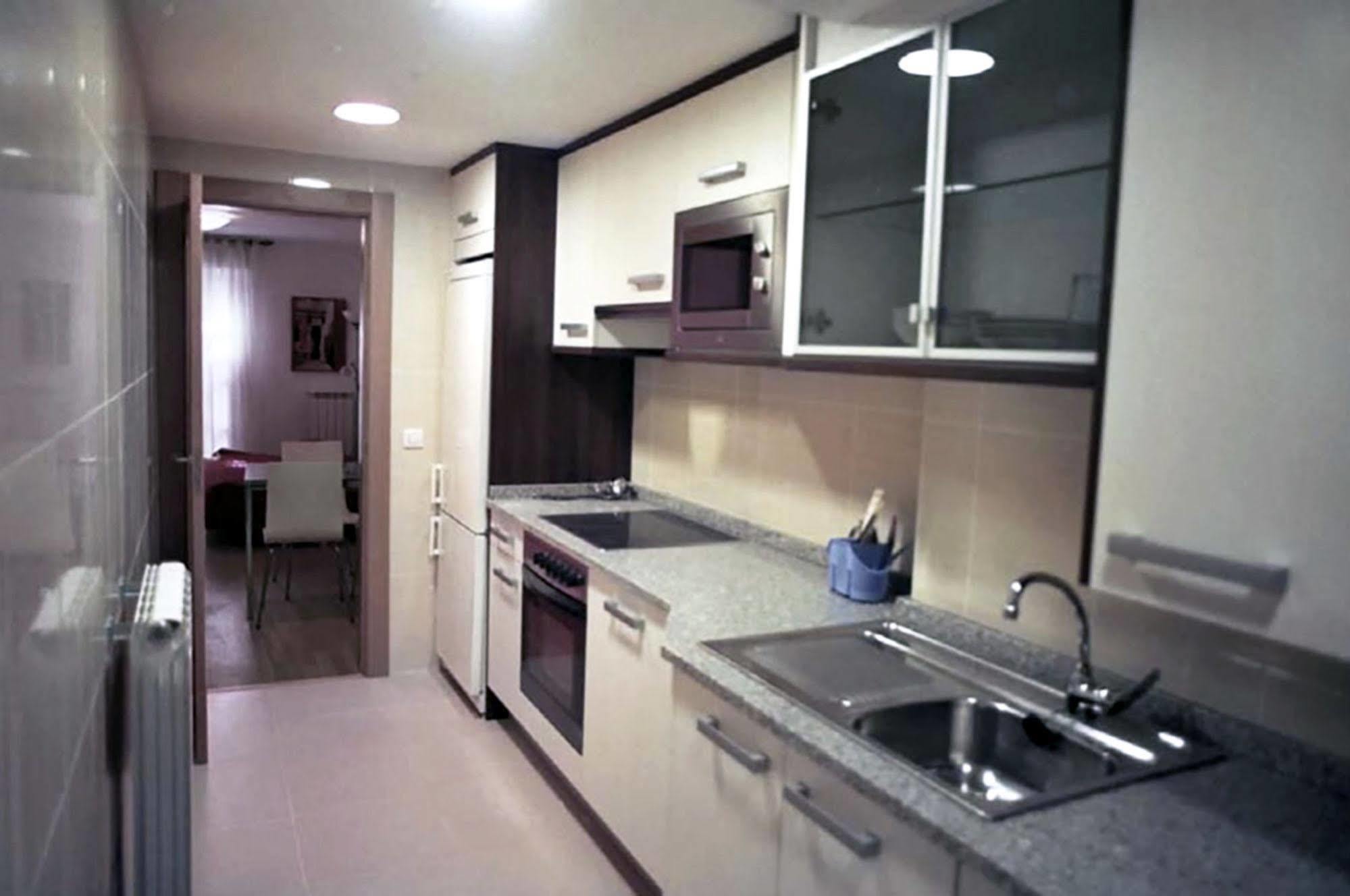 Apartamentos Auhabitat Zaragoza, Edificio De Apartamentos Turisticos 外观 照片