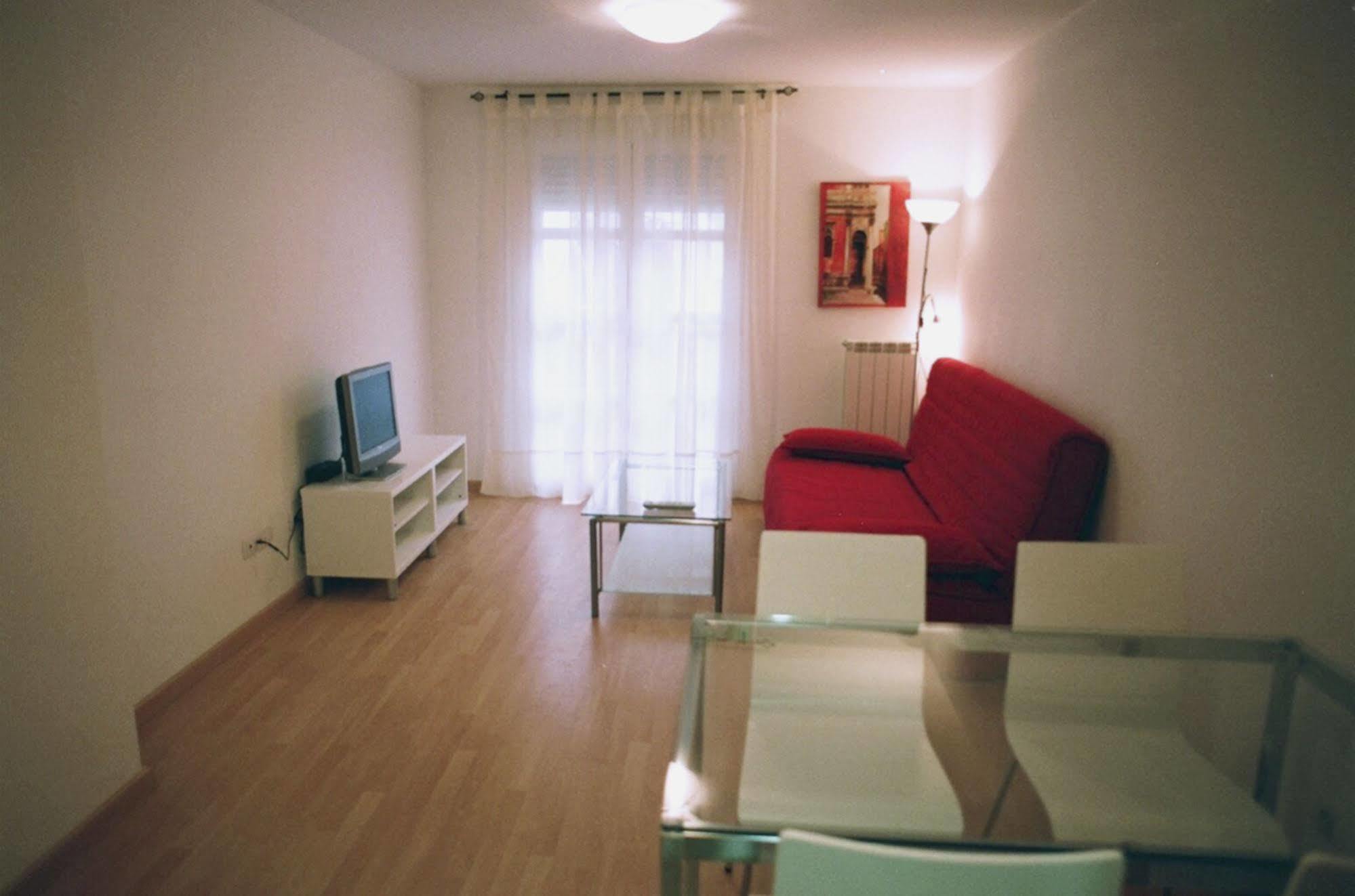 Apartamentos Auhabitat Zaragoza, Edificio De Apartamentos Turisticos 外观 照片