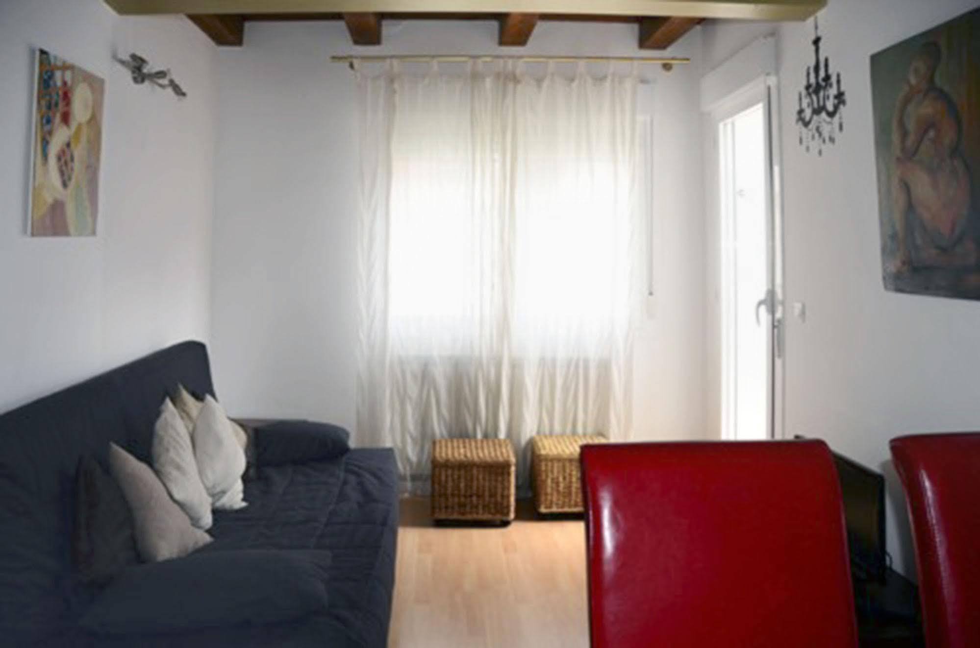 Apartamentos Auhabitat Zaragoza, Edificio De Apartamentos Turisticos 外观 照片